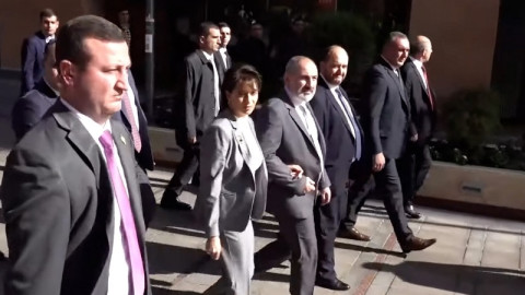 «Դավաճան». քաղաքացին՝ Հյուսիսային պողոտայով քայլող Փաշինյանին