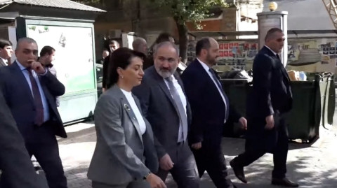 Փաշինյանն անպատասխան թողեց ՔՊ վարչության անդամների ընտրությունը կեղծելու մասին հարցը