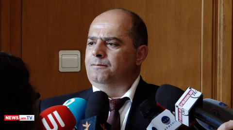 Էդ հարցը հաջորդ անգամ ինձ չտաք. Տավուշի մարզպետը՝ անկլավների հնարավոր հանձնման մասին