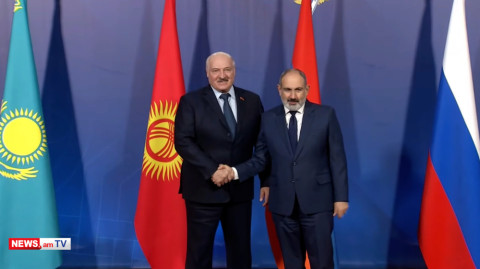 Նիկոլ Փաշինյանի ու Ալեքսանդր Լուկաշենկոյի ձեռքսեղմումը