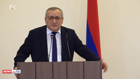 Որևէ մեկի հագով կոստյում մի կարեք. Արցախի ԱԺ նախագահը՝ սահմանադրական փոփոխությունների մասին