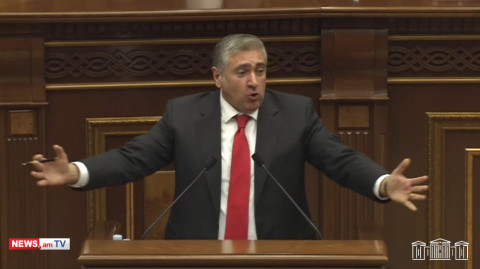 Հիմա դուք 2 տարի խոսում եք խաղաղությունից, մենք անընդհատ պատերազմ ունենք. Խաչատրյան
