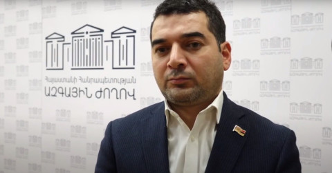 Ձորաղբյուրի իմ տանը ոչ ջուր ունեմ, ոչ էլ գազ. Հրաչյա Հակոբյան