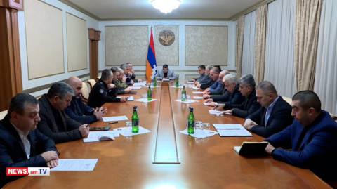 Ստեփանակերտ–Գորիս ճանապարհը 24 ժամ փակ է. Արցախում ԱԽ ընդլայնված նիստ է գումարվել