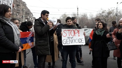 Ուսանողների բողոքի ակցիան Ռուսաստանի դեսպանատան առջեւ