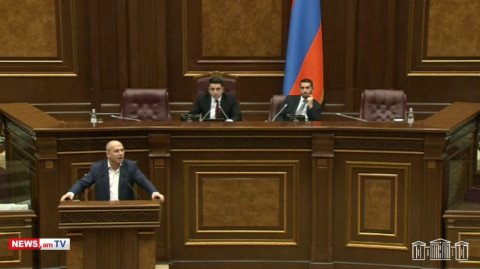 Էդ անցյալում Շուշին չէր հանձնվել. Ալեն Սիմոնյանը պահանջեց անջատել Գեղամ Նազարյանի բարձրախոսը