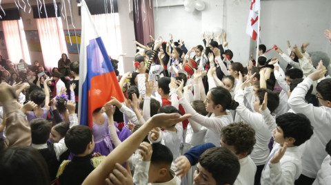 «Բարեկամությունը սահման չունի». Խաղաղությունը՝ դպրոցականների աչքերով