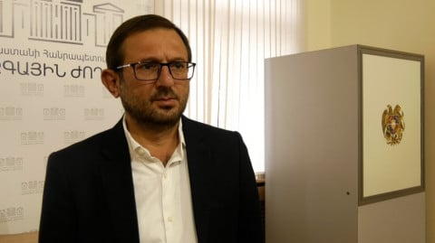 Ճի՞շտ էր Հայաստանի արտգործնախարարի՝ եռակողմ հանդիպման առաջարկը մերժելը. մեկնաբանում է Մանուկյանը