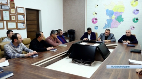Վստահ եմ, որ դժվարությունները հաղթահարելու ենք. Վարդանյանը հանդիպել է հիմնադրամների անձնակազմերի հետ