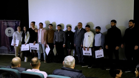 Ֆիզկուլտուրայի ինստիտուտի 10 մեդալակիր ուսանող մարզիկներ դրամական պարգեւներ ստացան