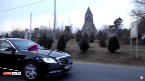 Նիկոլ Փաշինյանը ժամանեց Եռաբլուր