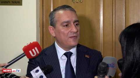«Մի պատկերացրեք, որ խրամատը սալիկապատված պիտի լինի, Բաքսի քաշած». ՔՊ–ական պատգամավոր