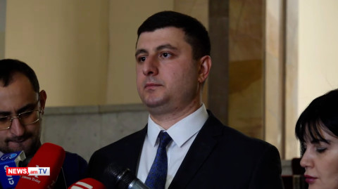 Չօգտագործվող զորանոցի օտարումը փորձում են ներկայացնել որպես ԶՈՒ–ին հասցված մեծ վնաս. ընդդիմադիր