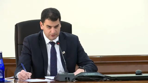 Թամադայի ձայն է. ուրախ տրամադրություն քաղաքապետարանում, Հրաչյա Սարգսյանի ծննդյան օրն է