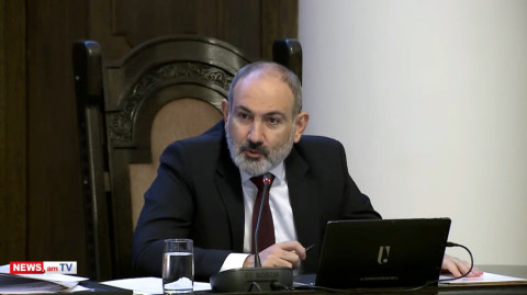 Պետք չէ կրակել ճանապարհային նշաններին, որ տեսնեք՝ ով է ավելի լավ կրակում, հրաձգարաններ կան․ Փաշինյան