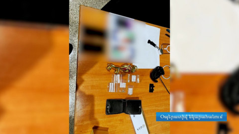 Քաղաքացին փղե արձանիկում թաքցրել է շուրջ 3 կգ ադամանդ եւ փորձել օդանավով բերել Հայաստան. ՊԵԿ