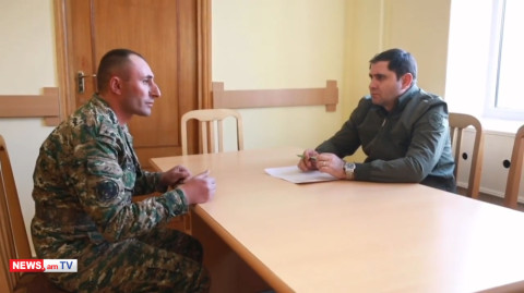 Սուրեն Պապիկյանն առանձնազրույցներ է ունեցել սպաների հետ