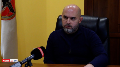 Փաշինյանն ու Ալիևն ատում են Պուտինին, բայց Ալիևն ավելի շատ. Արմեն Աշոտյան