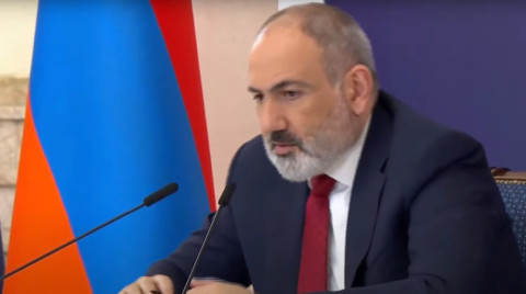 Հայաստանը մի կողմ է քաշվել եւ Արցախին միայնա՞կ է թողել. Փաշինյանի պարզաբանումը