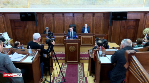 Աննա Հակոբյանի ատամնաբույժ ազգականն ընտրվեց Գյումրիի փոխքաղաքապետ