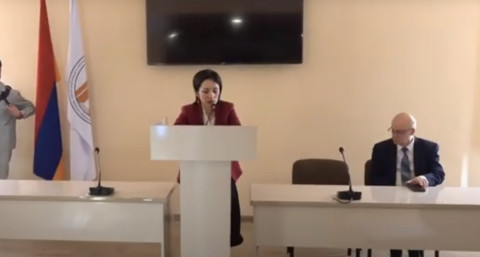 «Ամո՜թ». դասադուլ անող ուսանողները՝ ԿԳՄՍ նախարարին
