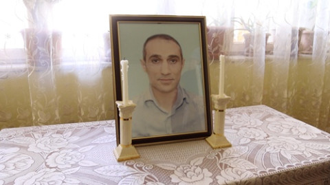 «Ամուսինս ծեծված էր, 2 անգամ կրակել էին». պարեկի կողմից սպանվածի այրի