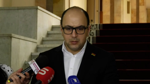 Վլադիմիր Վարդանյանը բարձր գոռալով եւ անհարգալից է խոսել ընդդիմադիրների հետ. Մամիջանյան