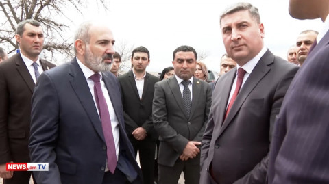 Գյուղի մեջ գծանշումն էնպես պիտի լինի, ոնց որ Երեւանի կենտրոնում. Փաշինյանը խիստ հանձնարարական տվեց