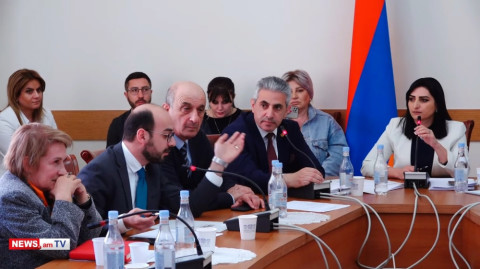 Հունից որ դուրս գանք, ձեզ դուր չգա հաստատ. Արթուր Հովհաննիսյանը կրկին սպառնաց