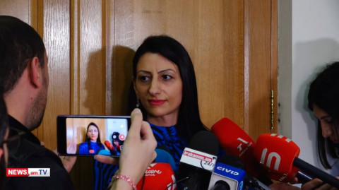 Ալեն Սիմոնյանը թքել է քաղաքացու վրա, հստակ գնահատական տվեք. լրագրողը՝ ՔՊ–ի ՄԻՊ թեկնածուին