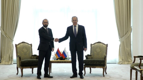 Արարատ Միրզոյանի եւ Սերգեյ Լավրովի առանձնազրույցը