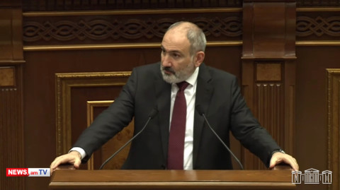 Մաշտոցի պողոտայում 3 սենյականոց բնակարան ունեցողը նպաստ է ուզում. Փաշինյան