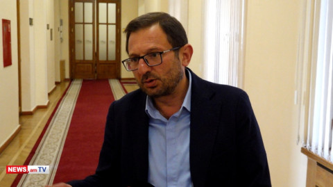 «Դահլիճում նստած ՔՊ–ի պատգամավորներին նայեցի, մեղքս եկան, Փաշինյանն ասաց՝ դուք ոչ մի բան եք»