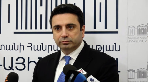 Վարչապետի ասած ամեն ինչի տակ ես ստորագրում եմ եւ սատարում եմ. Ալեն Սիմոնյան