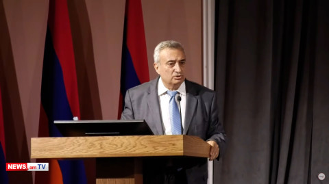 Ակադեմիան դեմ է ինստիտուտները բուհերին միացմանը. Աշոտ Մելքոնյան