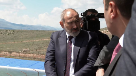 Շատ տպավորիչ գործ է. Փաշինյան Վանանդ գյուղում նուշի այգու եւ կառուցված ջրամբարի ծրագրին