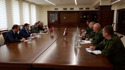 Սուրեն Պապիկյանն ընդունել է ՌԴ խաղաղապահ ուժերի հրամանատար Ալեքսանդր Լենցովին