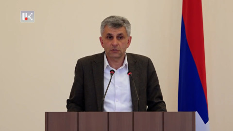 Կրակը մարելու քայլ ձեռնարկենք. արցախցի պատգամավորը ՀՀ ԱԺ–ին առաջարկում է առցանց հանդիպում անցկացնել