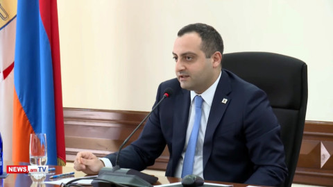 Ավտոբուսի տեսախցիկով տեսել ենք, որ վարորդը ծխել է եւ շատ վատ է պահել, ազատել ենք աշխատանքից