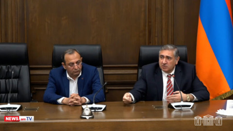 Այս իշխանությունները փաթեթային կապիտուլյացիայի փաստաթուղթ են ստորագրելու. Արթուր Խաչատրյան
