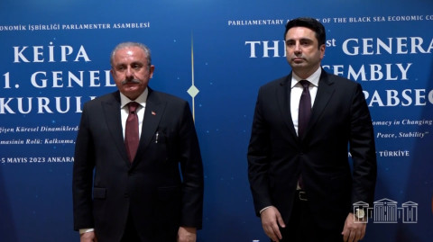 Ալեն Սիմոնյանը Թուրքիայի խորհրդարանի նախագահի հետ հանդիպմանը խոսել է օդային տարածքը փակելու մասին