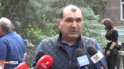 Եթե ՔՊ–ականներն ինչ–որ մեկին հանդիպելիս հատուկ ներքնազգեստ են հագնում, ես էդպես չեմ. Տիրան Խաչատրյան