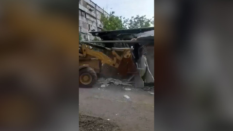Նոր Նորքում ապօրինաբար կառուցված շինություններ են ապամոնտաժել