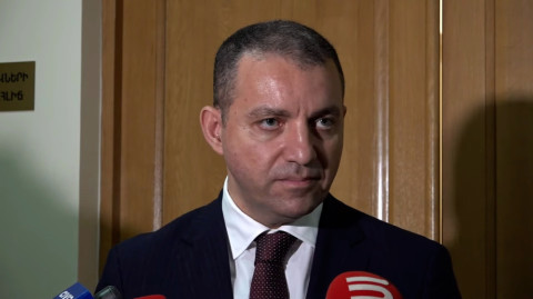 Մենք շատ անհանգստացած ենք. Վահան Քերոբյանը՝ Հայաստան «ուղարկվելիք» շուրջ 3 տոննա կոկաինի մասին