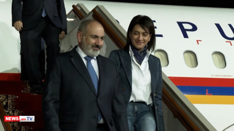 Փաշինյանը տիկնոջ հետ աշխատանքային այցով ժամանել է Մոսկվա
