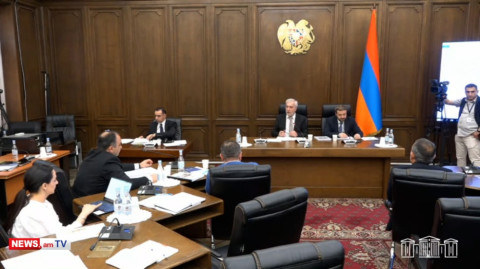 Հետախուզման մեջ գտնվող նախկին պաշտոնյաներն ու օլիգարխները քեֆ են անում ՌԴ–ում. ՔՊ–ականը ՆԳ նախարարին