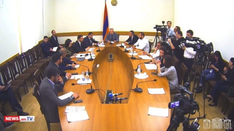 Իգական սեռի քաղաքացիները կարող են կամավոր սկզբունքով մեկնել ծառայության. նախագիծն ԱԺ–ում է
