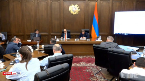 Նախարարություն եմ մտել, 2-ը մանիկյուռ էին քսում, 2-ը՝ «շարիկ գլորում»․ Բագրատյանը՝ Ֆիննախին
