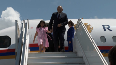 Փաշինյանն Արփիի հետ է մեկնել Սոչի