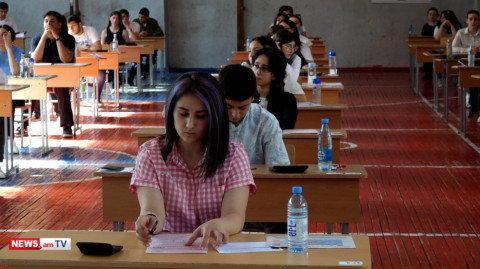 Մեկնարկել են միասնական քննությունները